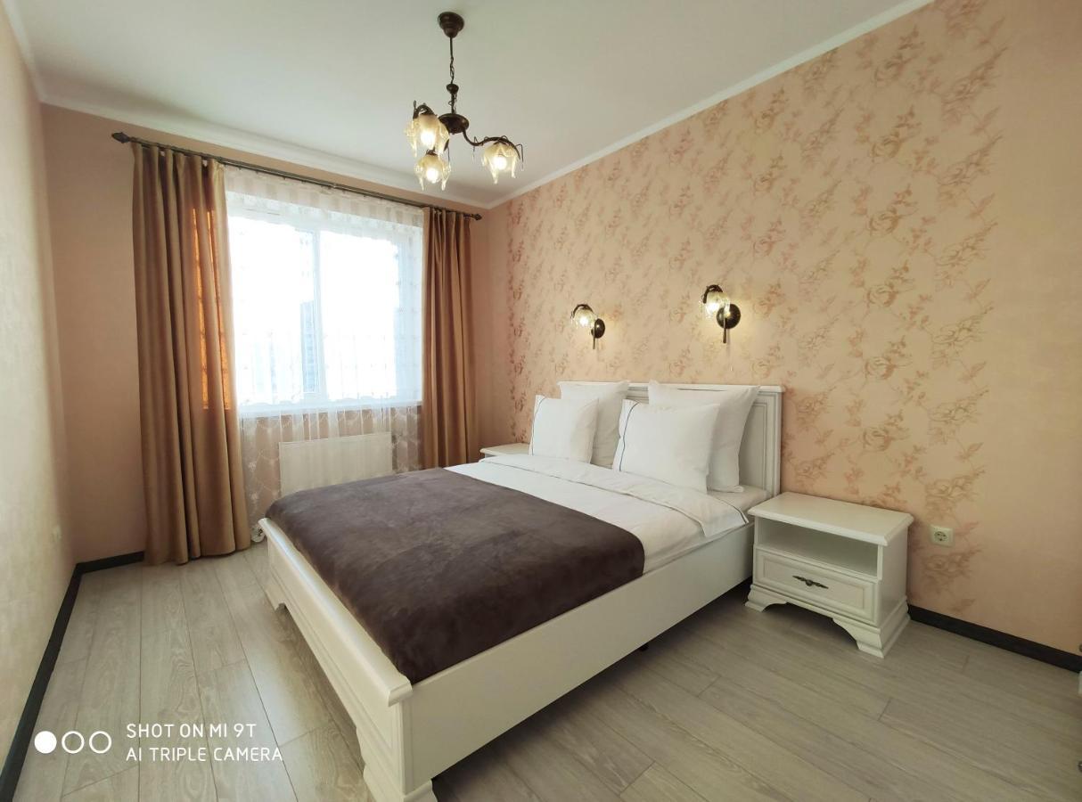 Comfort Apartments - Bright Family Suite グロドノ エクステリア 写真